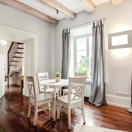 3 Bedroom Duplex Next To The Gates Of Dawn Apartment Vilnius