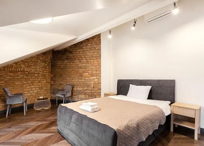 3 Bedroom Duplex Next To The Gates Of Dawn Appartement Vilnius