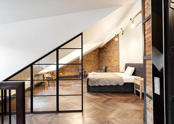 3 Bedroom Duplex Next To The Gates Of Dawn * Vilnius