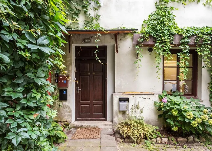 3 Bedroom Duplex Next To The Gates Of Dawn