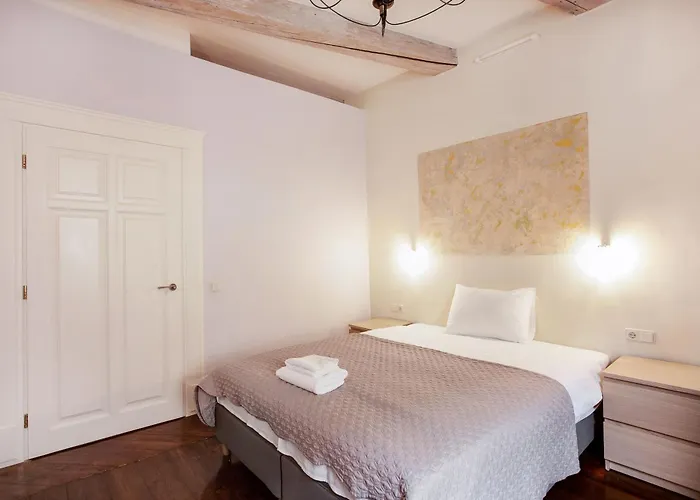 Apartament 3 Bedroom Duplex Next To The Gates Of Dawn