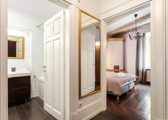 3 Bedroom Duplex Next To The Gates Of Dawn