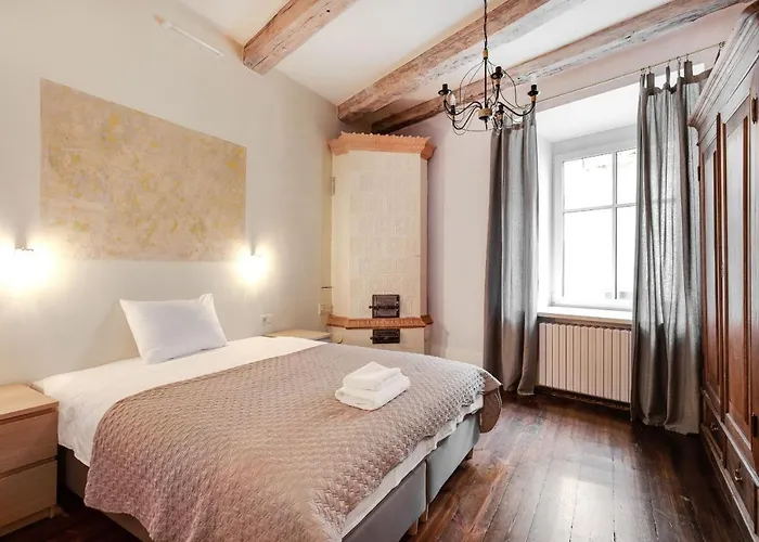 3 Bedroom Duplex Next To The Gates Of Dawn